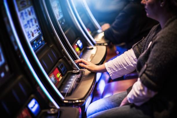 owltoto live-dealer studio with professional blackjack table and multi-camera setup