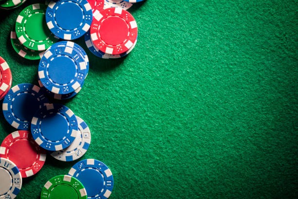 owltoto mobile app interface showing live casino lobby with blackjack and roulette tables